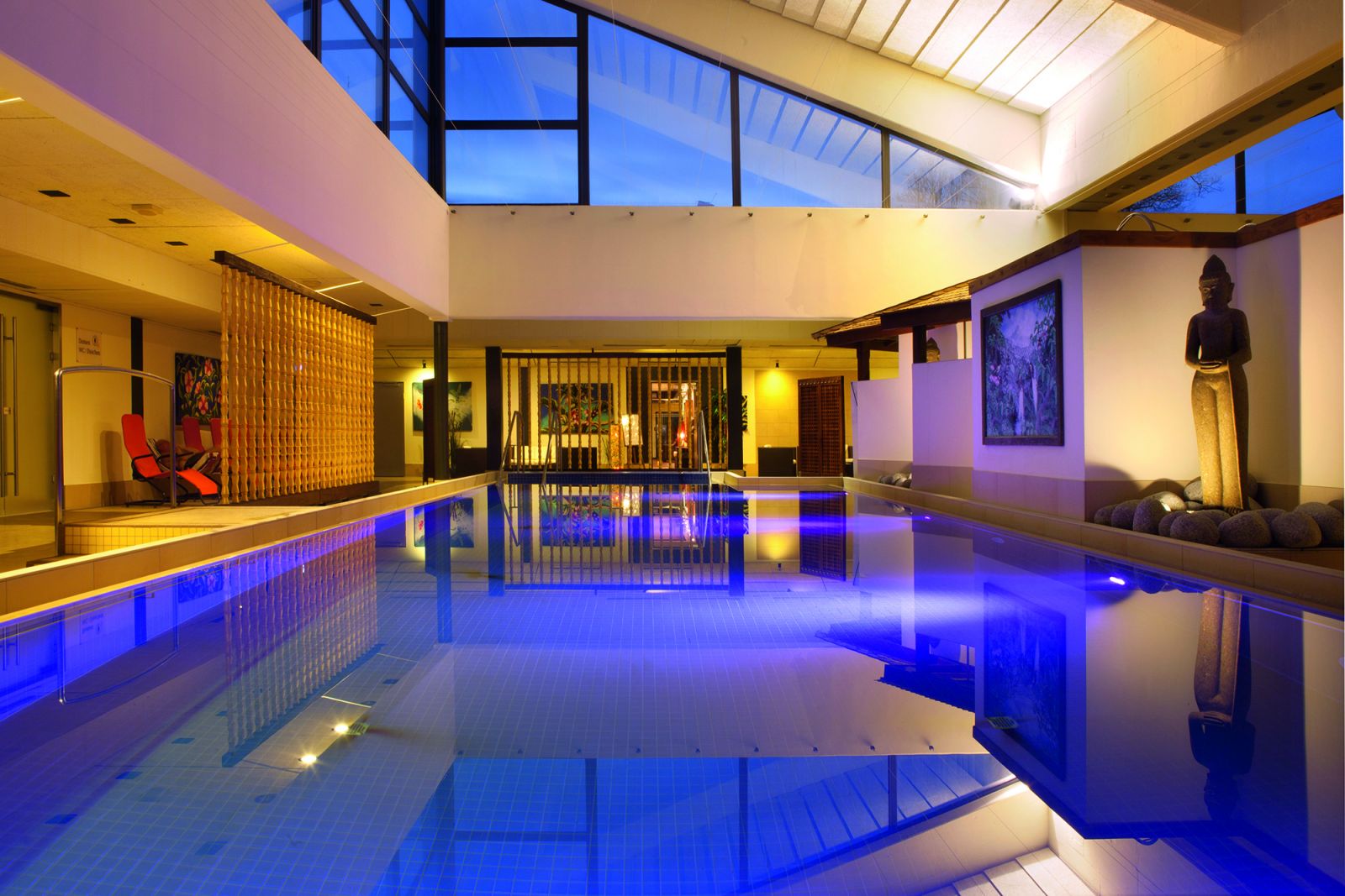 Innenansicht Entspannungsbecken Balitherme